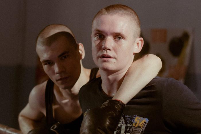 Metro выбрало 10 лучших сериалов 2025 года: Ностальгия по 90-м и заморская экзотика