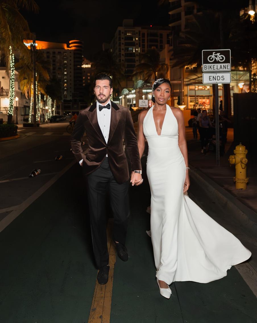 Винус Уильямс и Андреа Прети впервые встретились на Неделе моды в 2024 году.