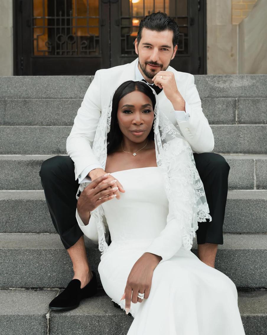 Свадебные образы Винус Уильямс и Андреа Прети.