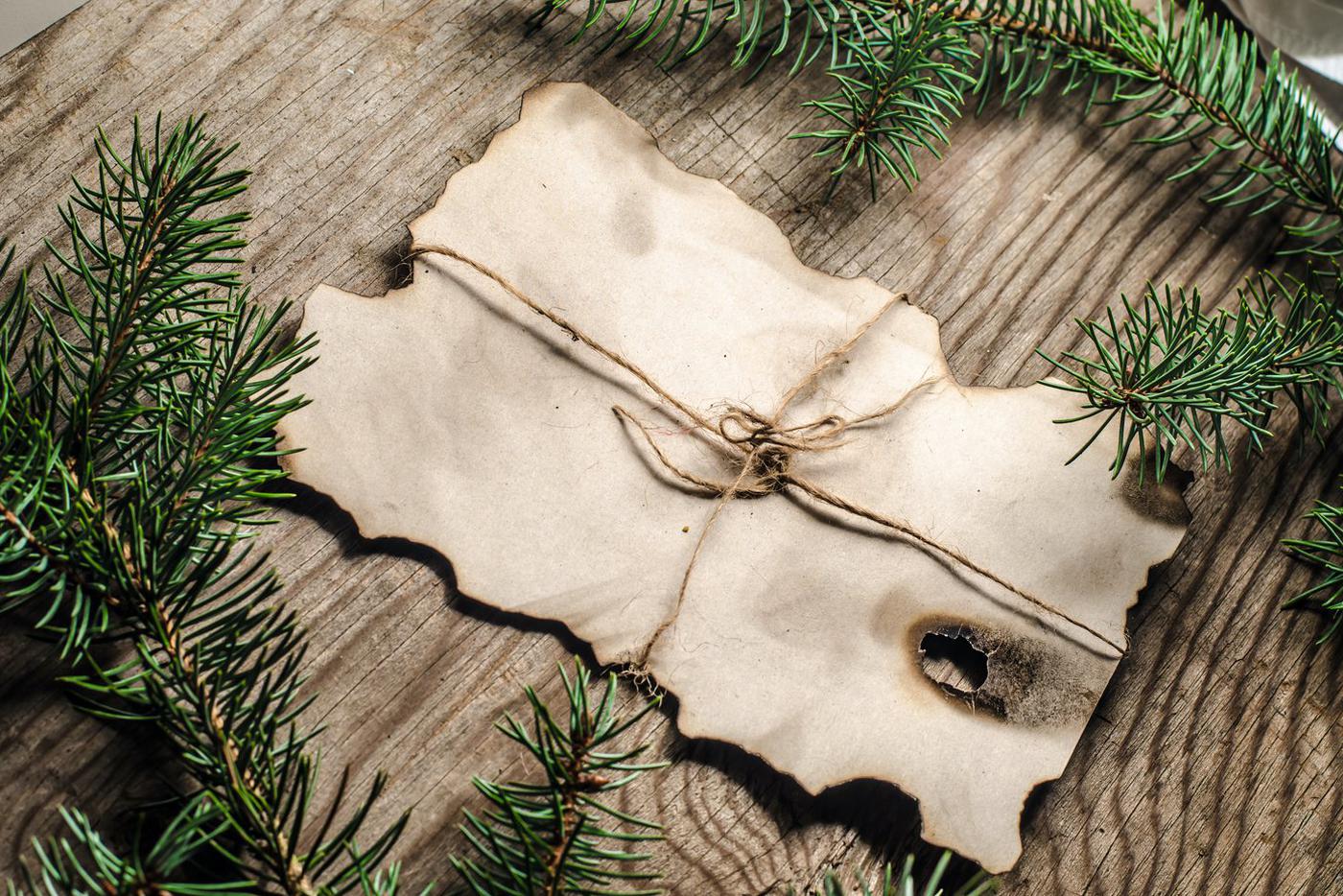 Сжигание новогодних желаний – символическое действие, которое должно изменить реальность.