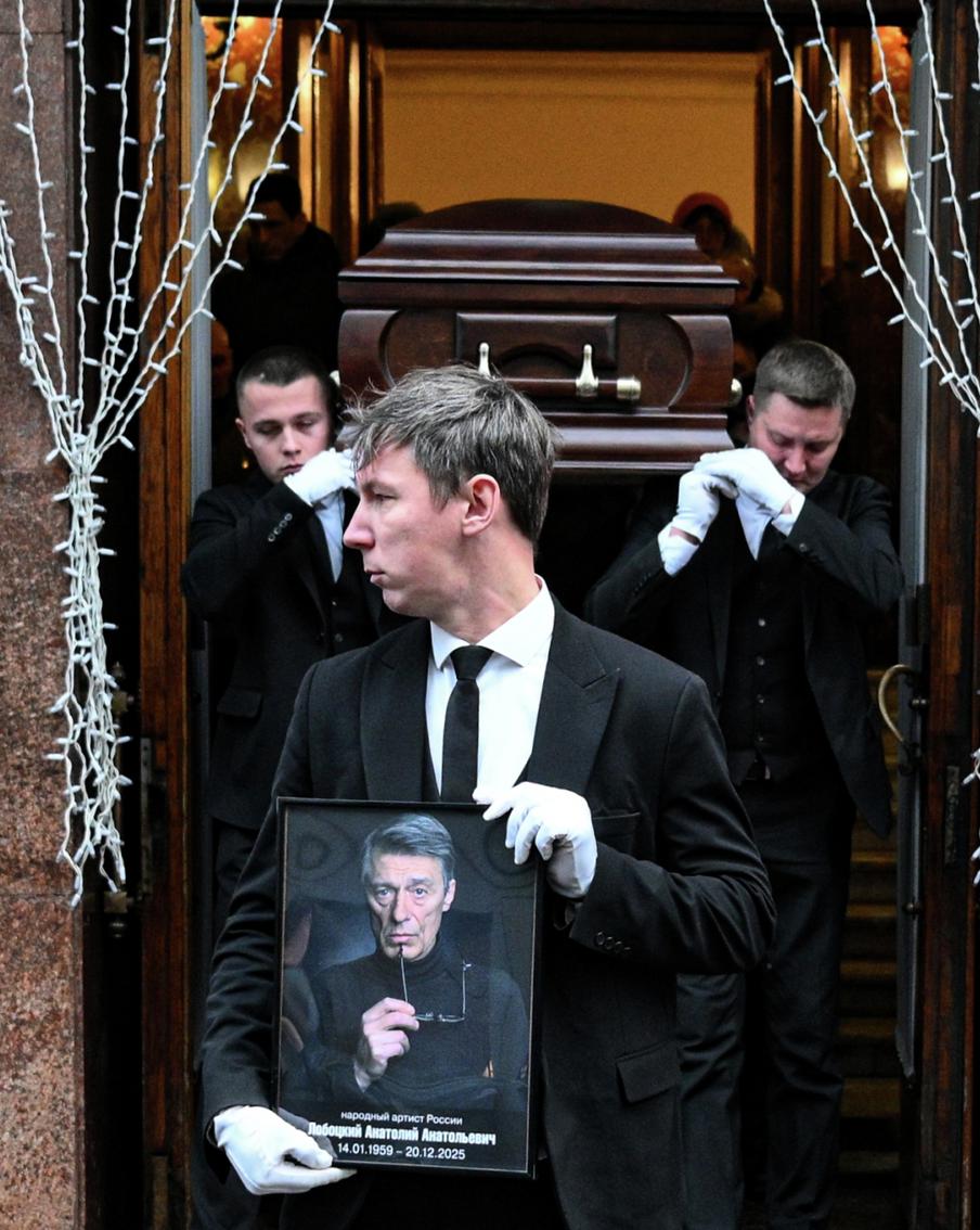 В Москве простились с народным артистом Анатолием Лобоцким