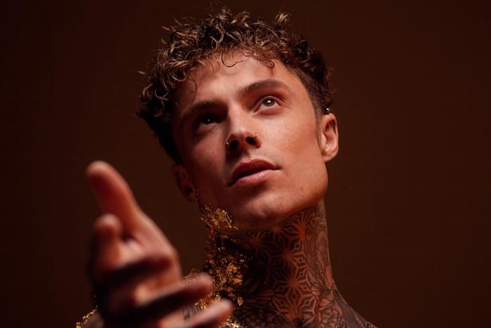 Феномен "филяй-филяй": танец, мем и история Самуэля Домена