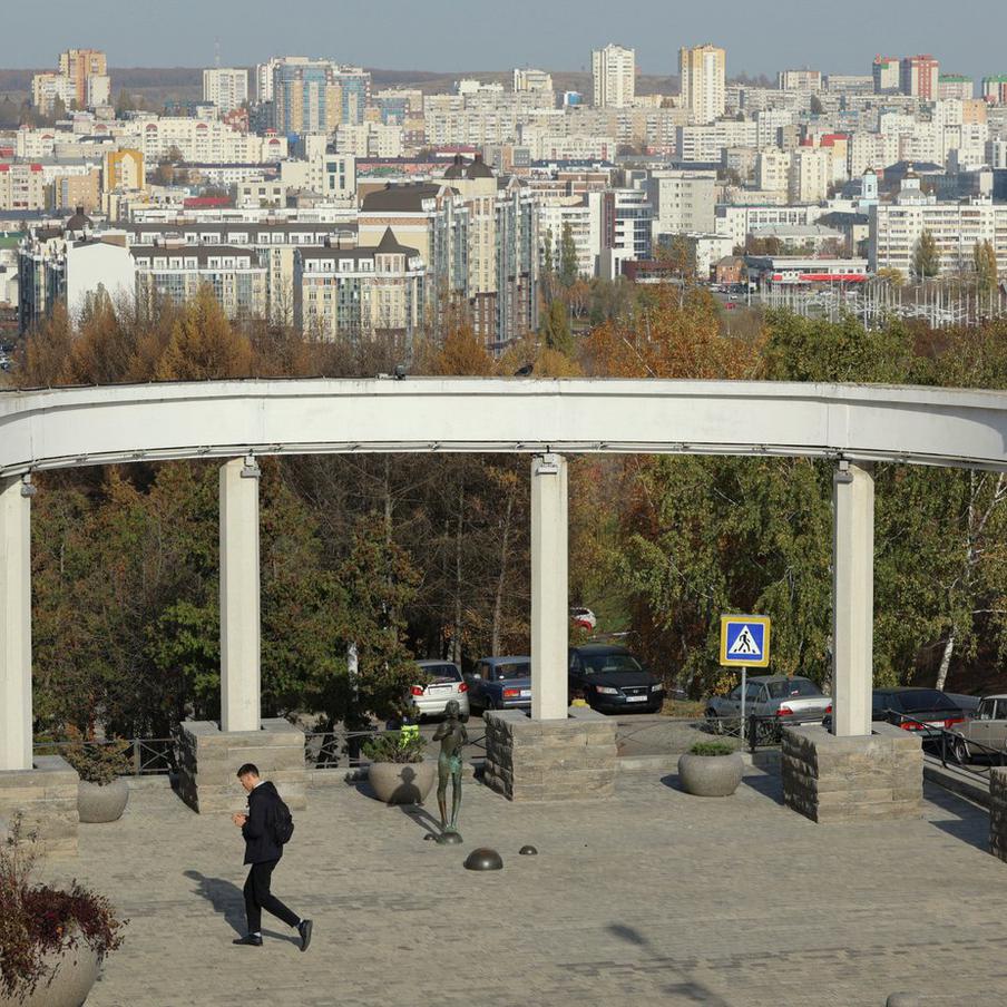 Гладков заявил о тяжёлой ситуации в приграничье Белгородской области. Глава региона отметил, что напряжённая обстановка у границы сохраняется длительное время и требует повышенных мер безопасности, действующих в области с 2022 года