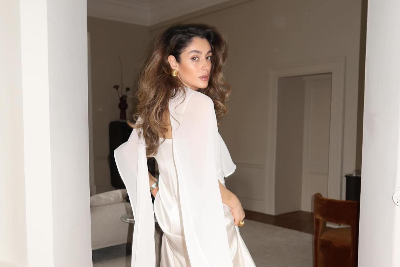 Кейп – деталь, которая превратит праздничный образ в настоящую сказку