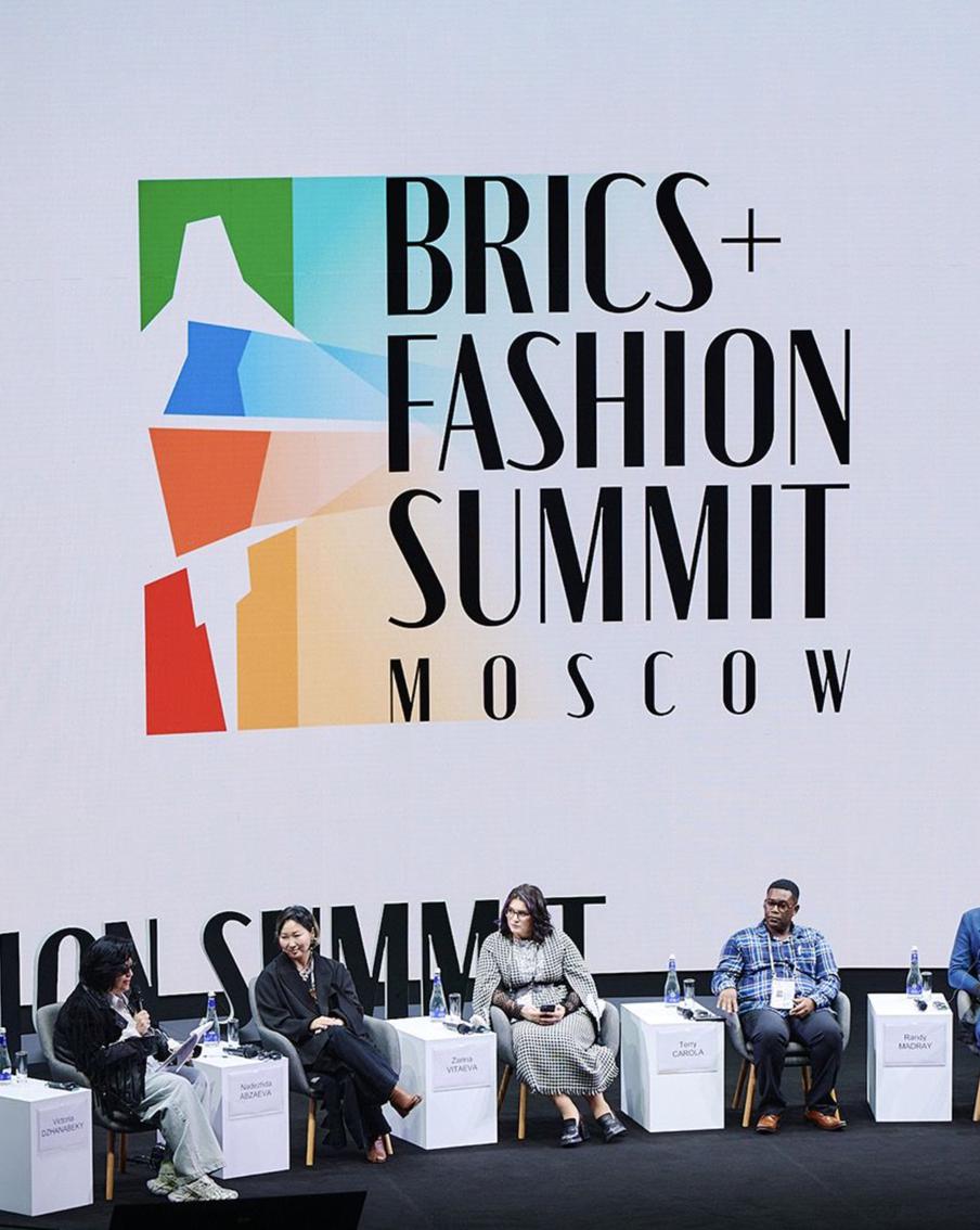 Сергунина: За год московские форумы привлекли экспертов более чем из половины стран мира