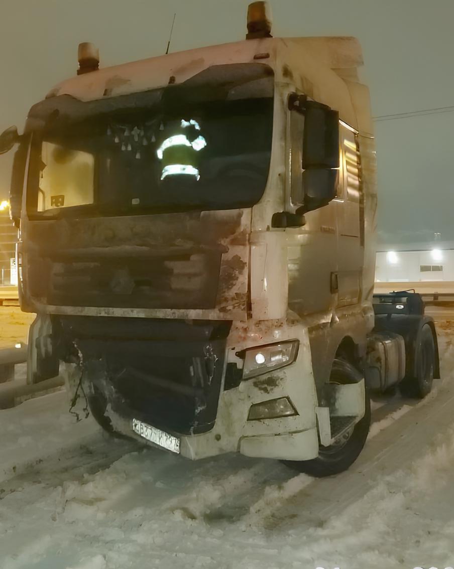 Ликсутов: 17 водителям помогла служба эвакуации "Московского паркинга" во время снегопада