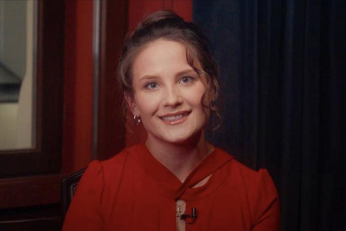 Артисты Театра Табакова присоединились к акции "С наступающим наступающих!"