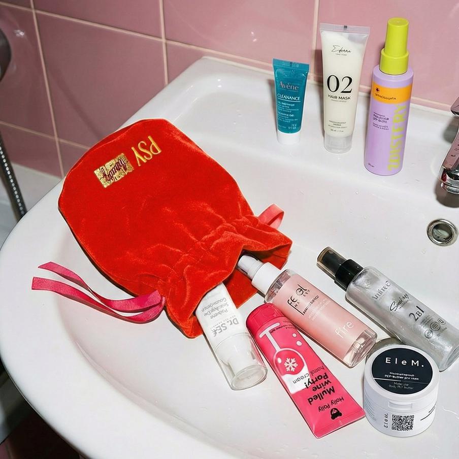 В боксе есть всё самое необходимое для восстановления кожи зимой.