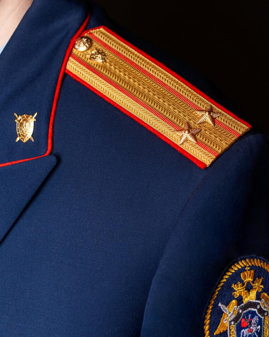 Следственный комитет раскрыл, почему провалилась под лёд машина в Якутске. В правоохранительных органах заявили, что водитель провалившейся под лёд машины в Якутске заехал на не предусмотренную для парковки территорию