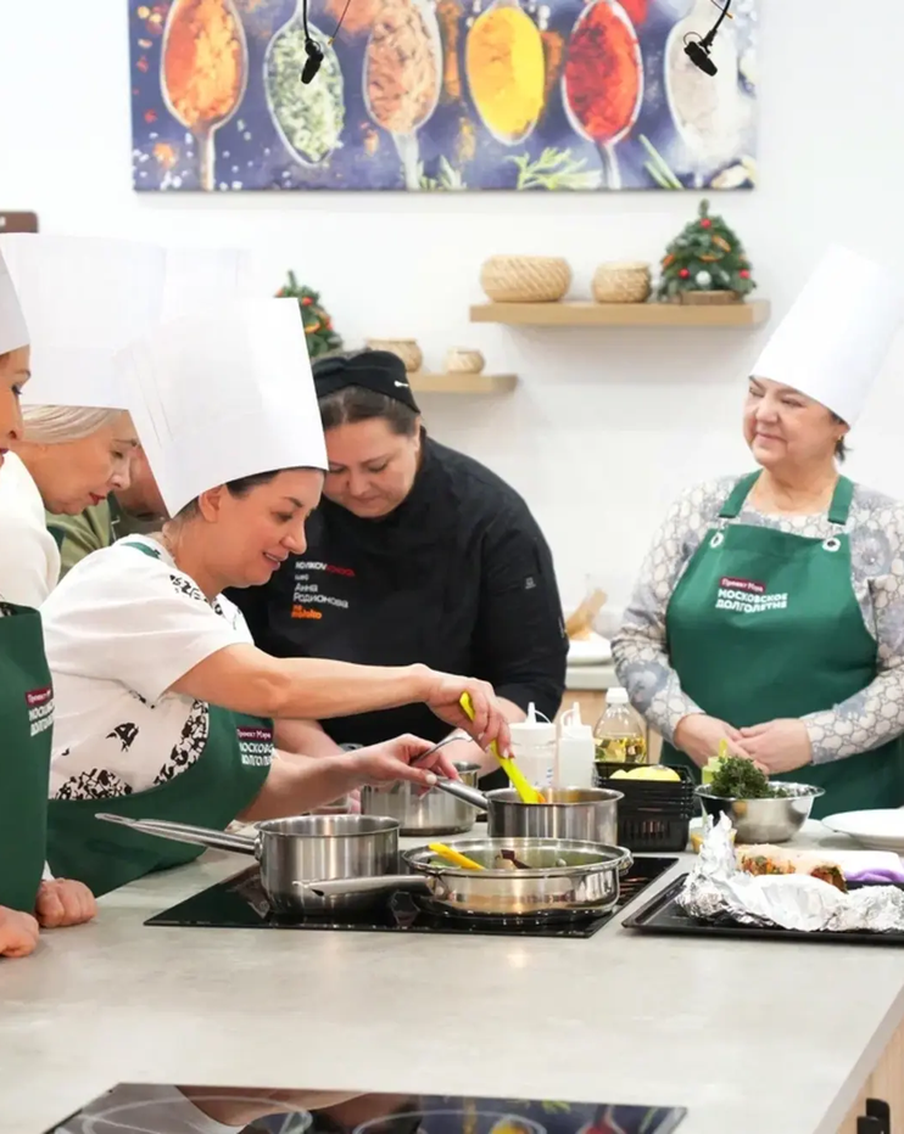 Как на праздники приготовить здоровую еду из ели: кулинарный поединок