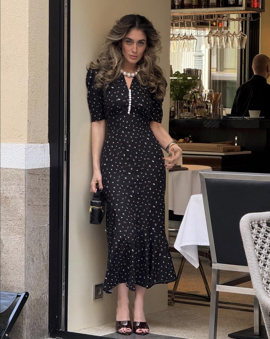 Выбирайте деликатные, не перегруженные принты.