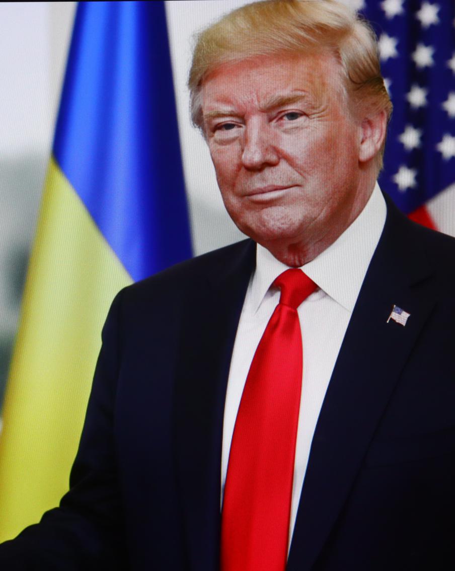 Трамп оценил в 95% прогресс на переговорах с Зеленским. Переговоры между президентом США Дональдом Трампом и президентом Украины Владимиром Зеленским завершились значительным прогрессом. Как сообщил президент Трамп на совместной пресс-конференции, стороны достигли 95% согласия по ключевым вопросам мирного урегулирования конфликта на Украине