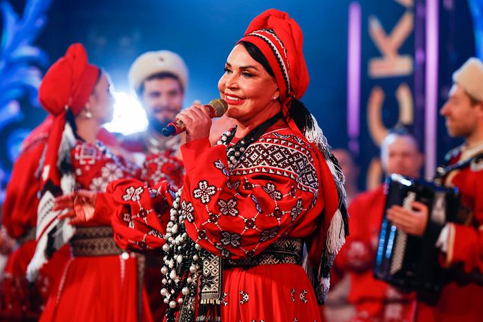 Надежда Бабкина присоединилась к акции "С наступающим наступающих!"