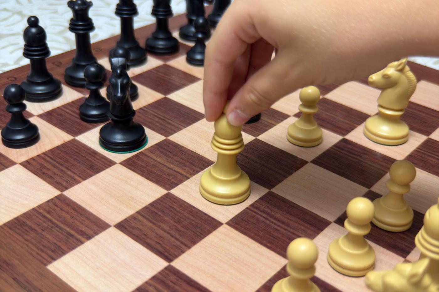 Российский подросток повторил подвиг Ботвинника, обыграв чемпиона мира