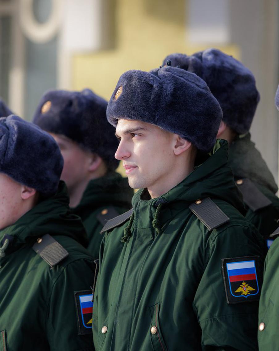 Белоусов подписал приказ о призыве россиян на военную службу в 2026 году. Министр обороны Российской Федерации Андрей Белоусов издал приказ, который определяет порядок проведения призыва граждан страны на военную службу в 2026 году