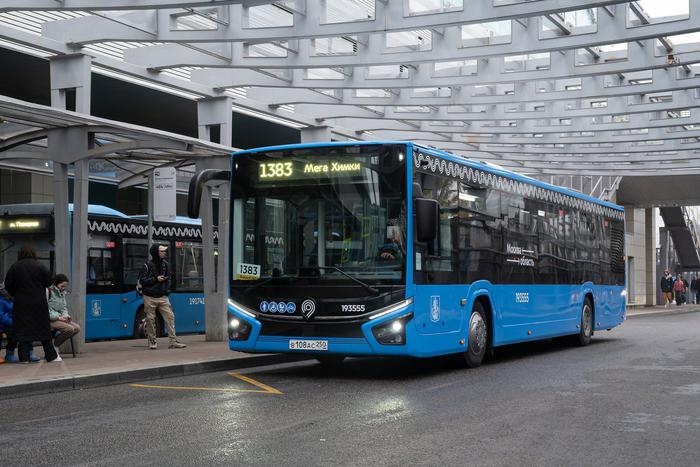 Более 500 автобусов разных классов придут в Москву в 2026 году