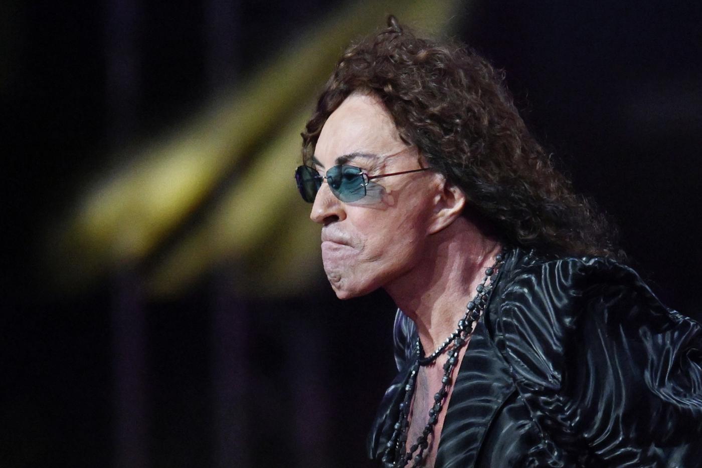 Сам не ожидал: Валерия Леонтьева в новогоднюю ночь заметили в центре Москвы