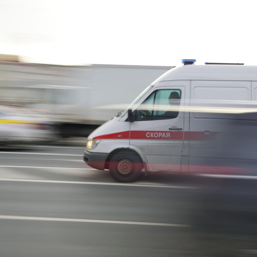 Гладков сообщил о ракетном ударе ВСУ по центру Белгорода. Вооружённые силы Украины нанесли ракетный удар по центру Белгорода, в результате чего две мирные жительницы получили ранения. Об этом сообщил губернатор Белгородской области Вячеслав Гладков в своём Telegram-канале