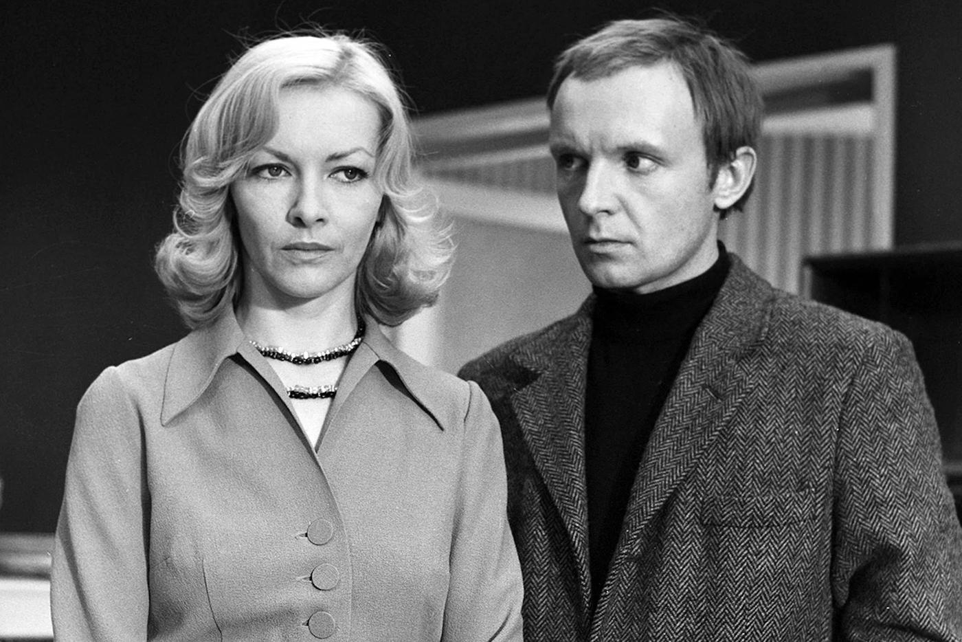 "Ирония судьбы, или c лёгким паром!" покорила английских журналистов