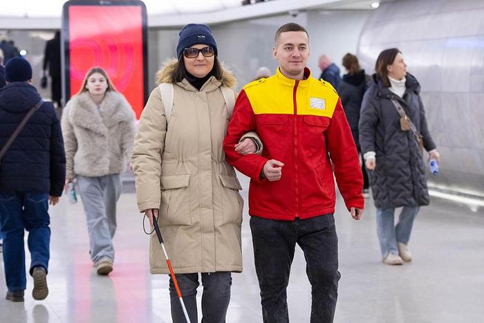 Инспекторы ЦОМП помогут москвичам добраться до церквей на Рождество