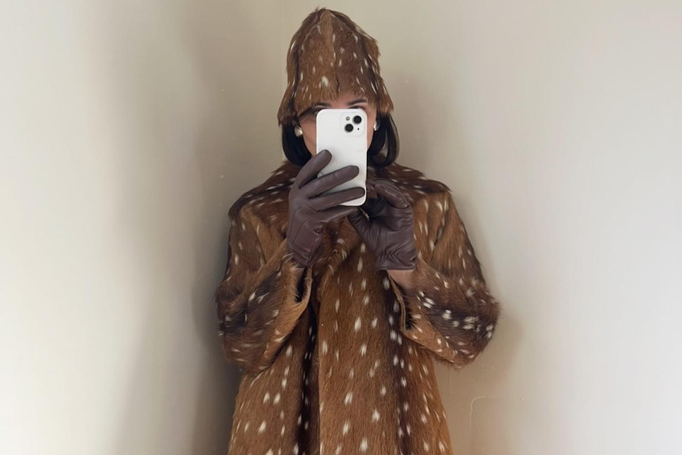 Зимняя сказка в гардеробе: как носить трендовый принт "Бэмби"