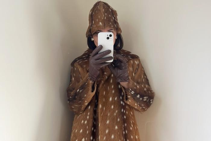 Зимняя сказка в гардеробе: как носить трендовый принт "Бэмби"