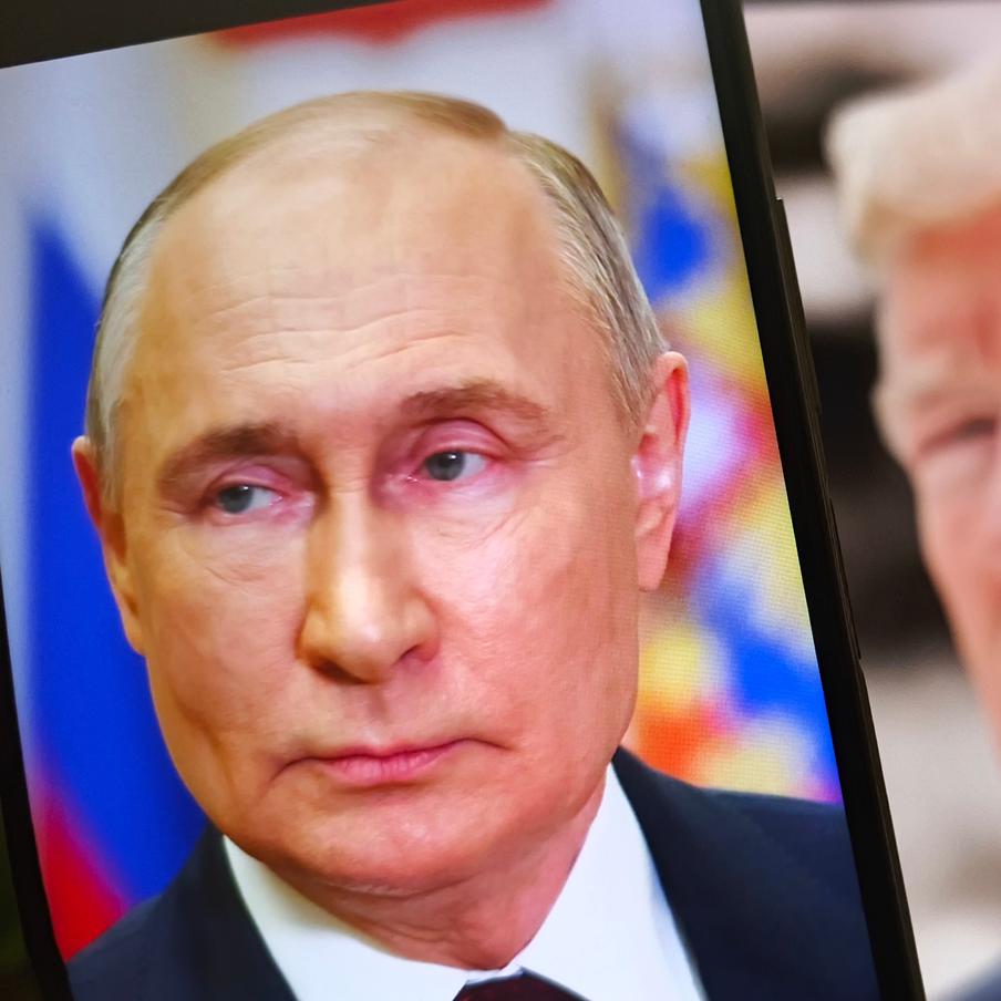 Стало известно, как повлияет на отношения России и США захват нефтетанкера. Американский президент не планирует разрывать отношения с российским коллегой после захвата ВС США якобы входящего в "теневой флот" России нефтетанкера в международных водах