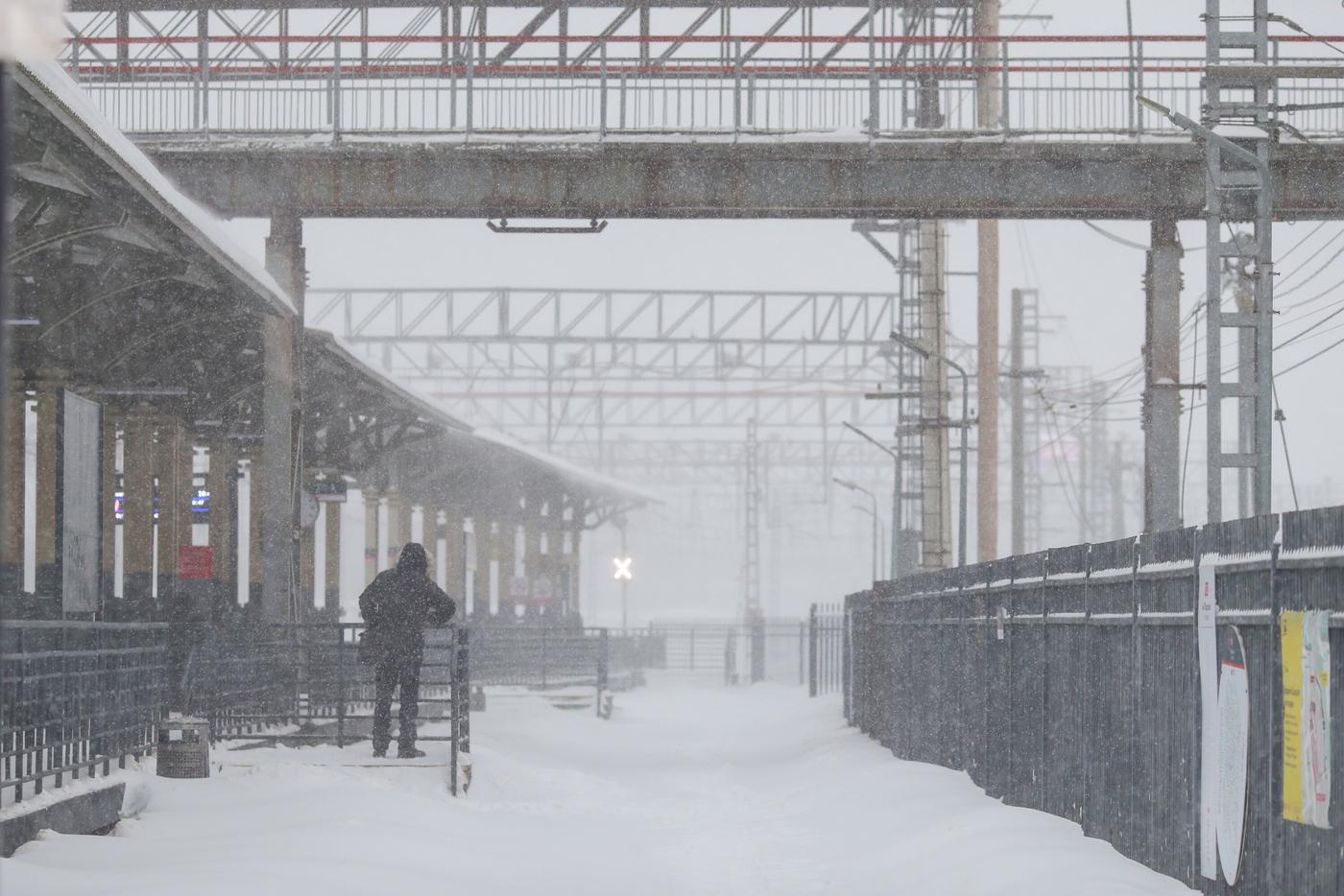 В Гидрометцентре рассказали, когда в Москве закончится аномальный снегопад