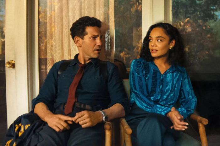 Следователь и журналистка ищут убийцу в новом сериале "Его и её"