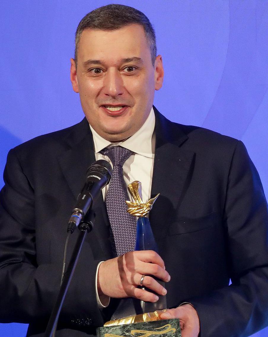 Хинштейн обвинил курских и белгородских депутатов в самозахвате водохранилища. Губернатор Курской области Александр Хинштейн выразил серьёзную обеспокоенность ситуацией, связанной с самовольным захватом береговой линии водохранилища на реке Оскол некоторыми депутатами из Белгородской и Курской областей. Об этом он сообщил во время заседания регионального правительства, как передаёт ТАСС