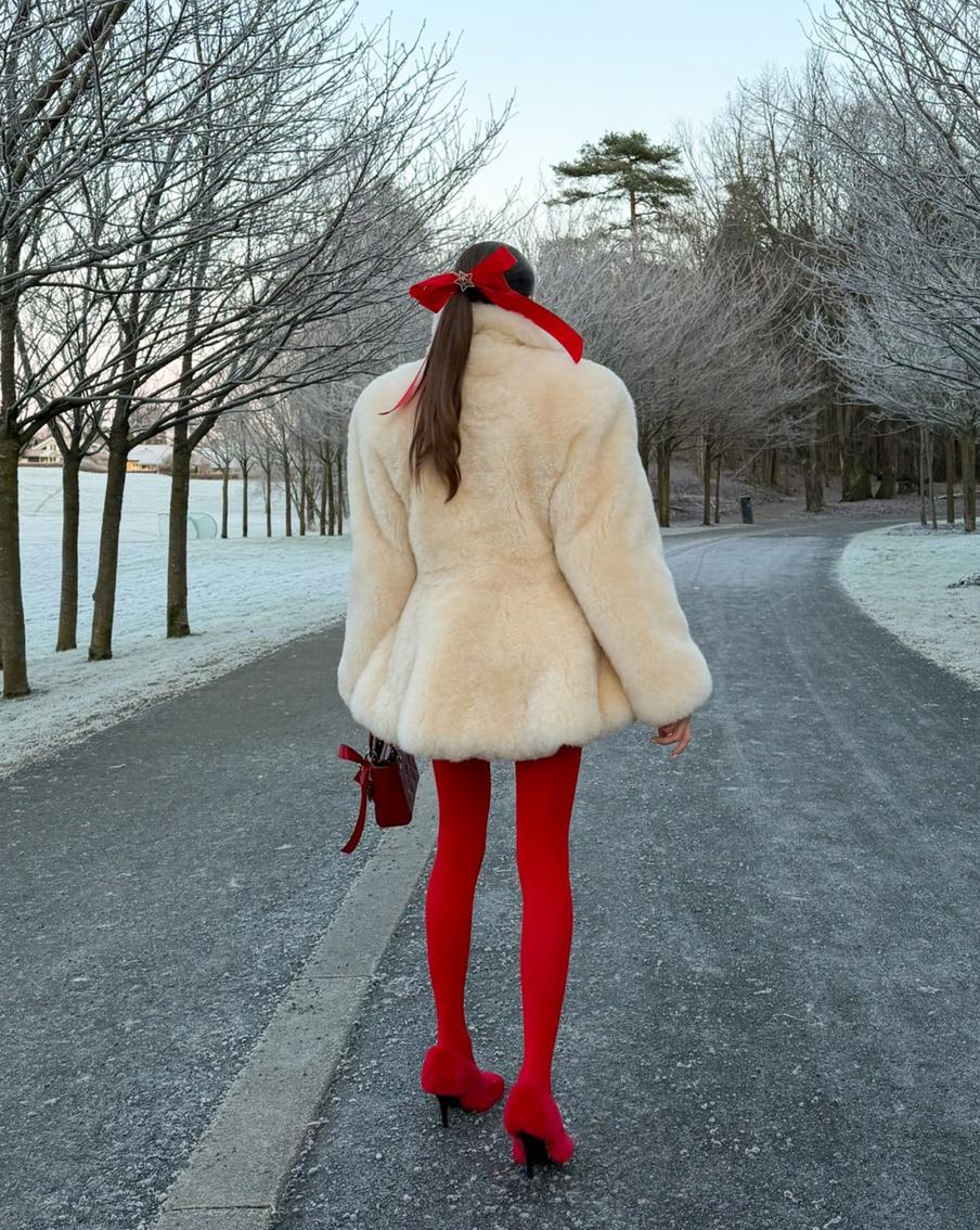 Цвета удачи для всех знаков зодиака: прогноз астролога на 2026 год