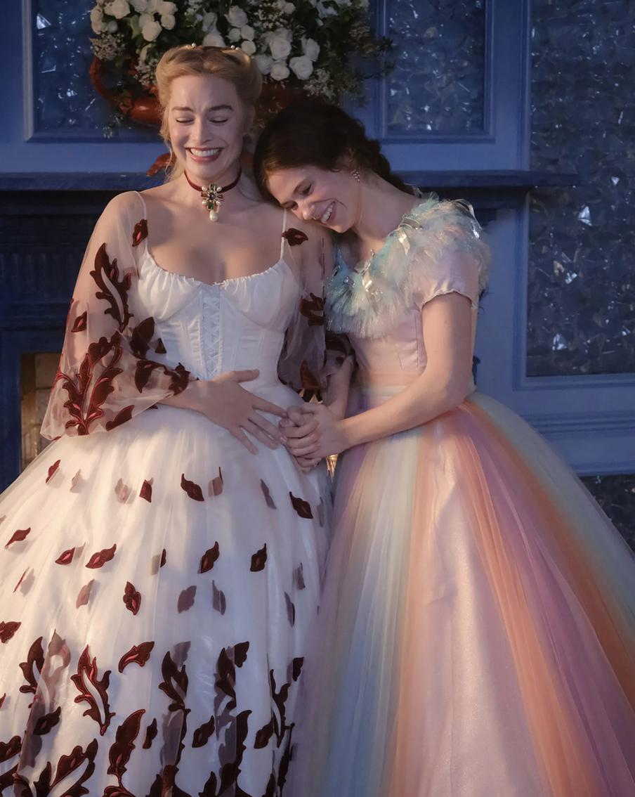 Кадр из фильма "Грозовой перевал" (2026).