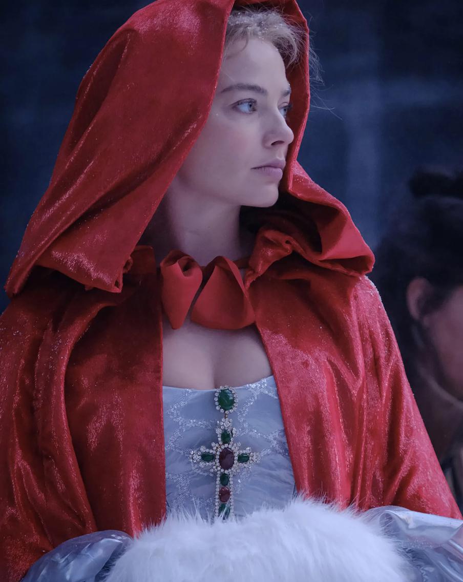 Кадр из фильма "Грозовой перевал" (2026).