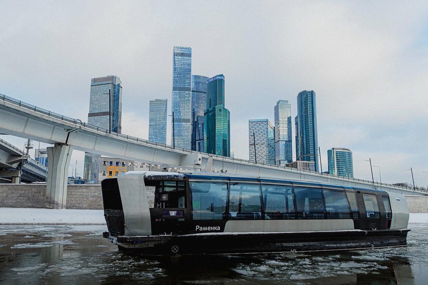 Более чем на 10% вырос пассажиропоток на электросудах в новогодние праздники