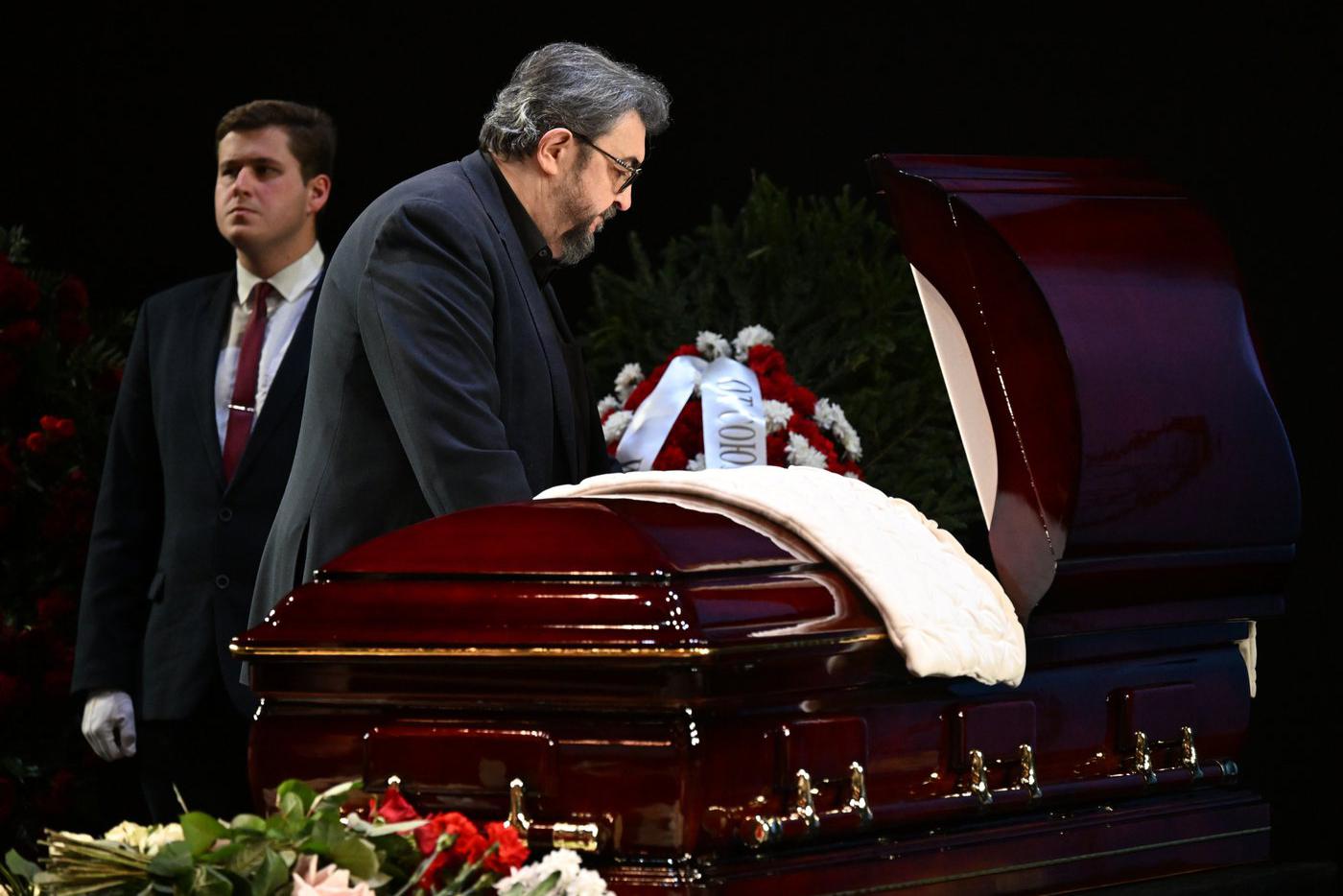 Проклятый рак: Игорь Золотовицкий ушел из жизни накануне юбилея