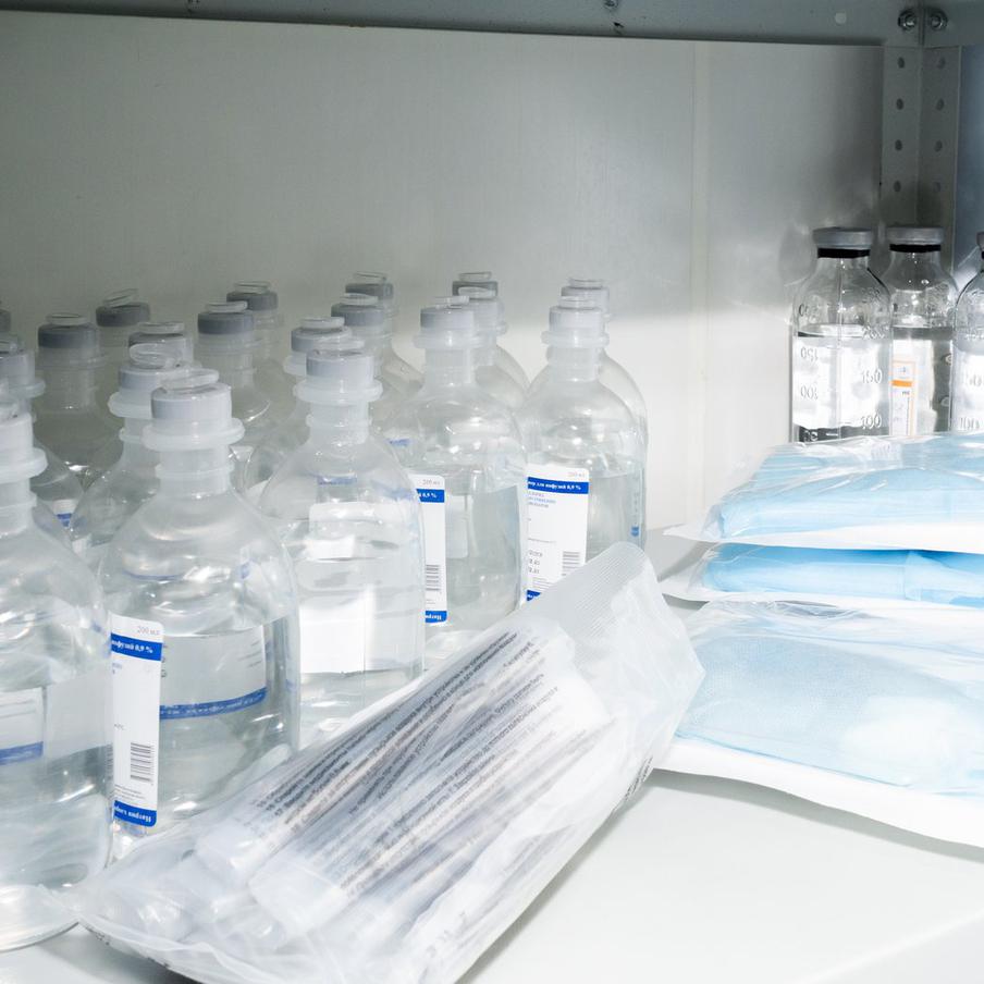 В России начали применять новый препарат для лечения рака. Российский радиофармацевтический препарат "Ракурс, 223Ra", предназначенный для лечения онкологических заболеваний, успешно прошёл процедуру государственной регистрации и теперь доступен для применения в медицинских учреждениях Российской Федерации