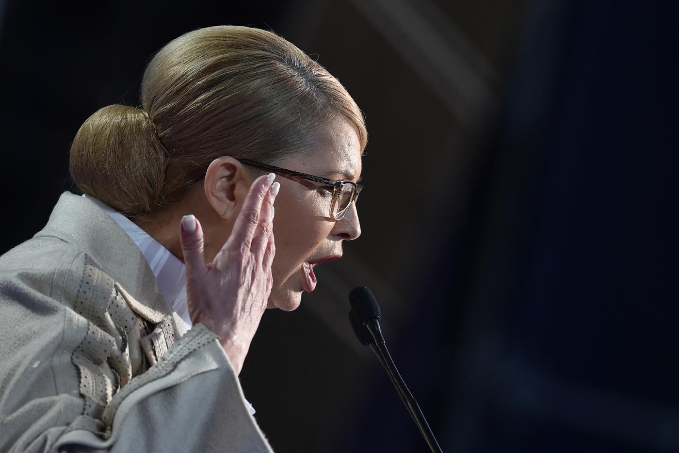 Эксперт рассказал, зачем на Украине развернули кампанию против сторонников и противников Зеленского