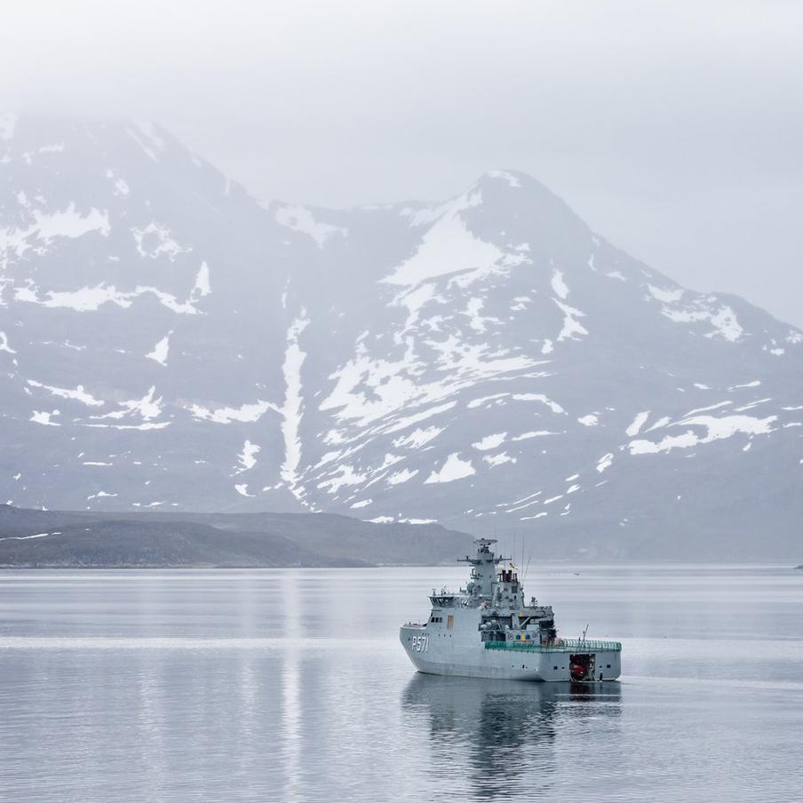 Европейские военные срочно прибыли в Гренландию. Самолёты с военными из разных стран Европы приземлились в Гренландии спустя несколько часов после того, как США и Дания не смогли договориться о статусе острова
