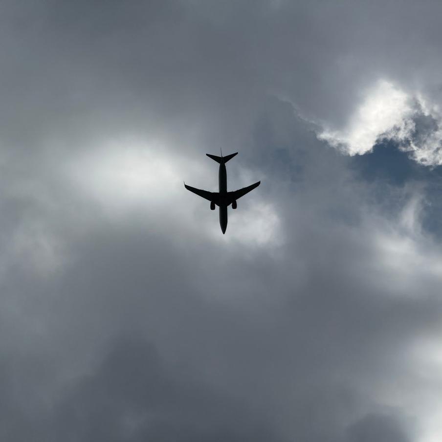 Непал добивается возвращения прямых рейсов из Москвы на фоне роста турпотока. Непал призвал Россию восстановить прямое авиасообщение с Катманду, отметив заметный рост интереса российских туристов и важность удобного маршрута для дальнейшего развития сотрудничества