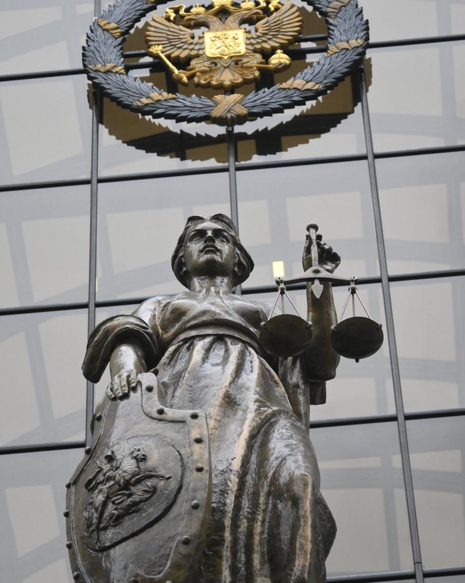 КС обязал пересмотреть дело россиянки, которой начислили НДФЛ. Конституционный суд РФ признал неправомерным начисление НДФЛ при обмене неравноценных участков и потребовал пересмотреть дело россиянки, заплатившей налог с имущественных потерь