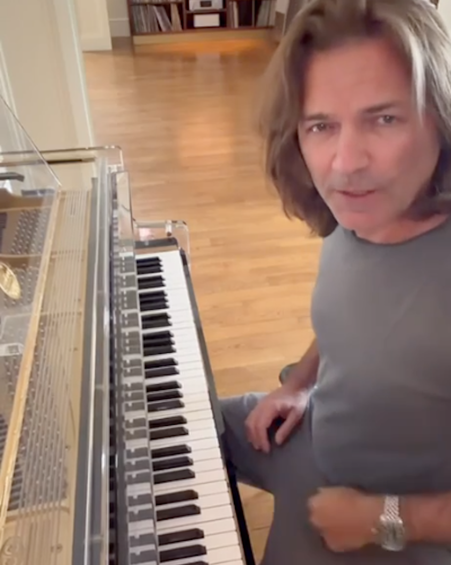 Дима Маликов восхитил женщин без кривляний и татуировок.