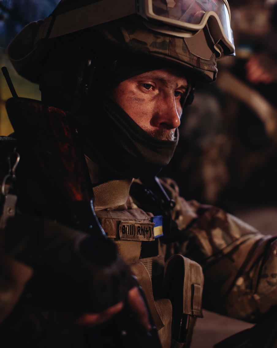 Новый министр обороны Украины ввёл систему бонусов за убийство российских солдат. Только назначенный на свой пост министр обороны Украины Михаил Фёдоров ввёл в ВСУ систему бонусов за убийство российских солдат. На них он предложил приобретать технику