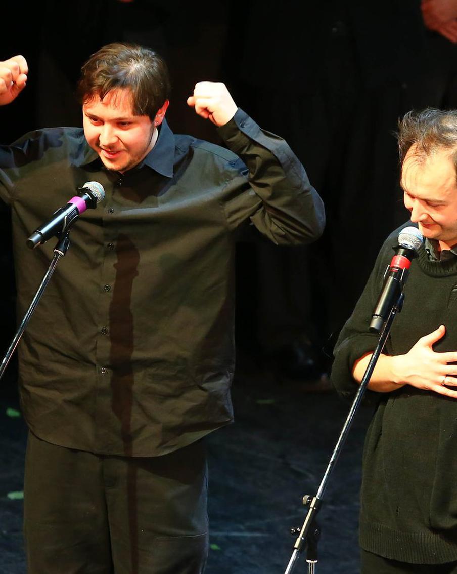 Сыновья Игоря Золотовицкого рассказали о последних словах отца. На церемонии прощания с заслуженным артистом Российской Федерации, ректором Школы-студии МХАТ Игорем Яковлевичем Золотовицким его сыновья Алексей и Александр поделились своими воспоминаниями о последних словах отца