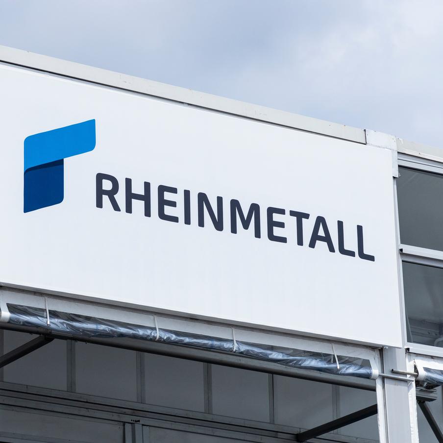 Немецкий концерн Rheinmetall отложил строительство нового завода на Украине. Руководство немецкого оборонного концерна Rheinmetall перенесло срок запуска нового завода на Украине на 2027 год. Официальной причиной называют перенос локации для строительства