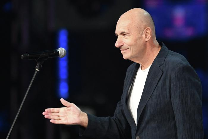 "Я — прямолинейный человек": Анита Цой высказала в лицо Игорю Крутому всё что о нём думала