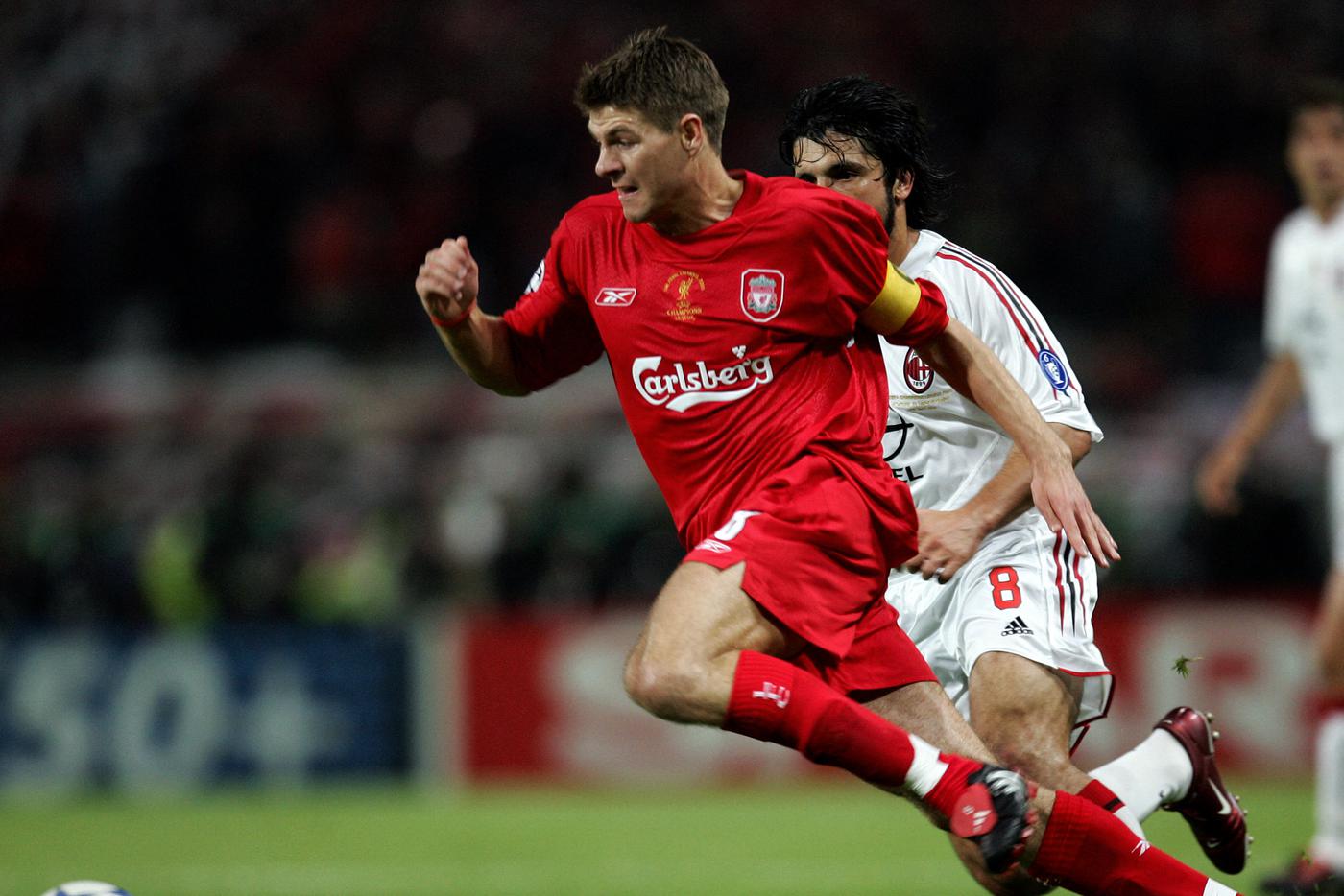 Финальные матчи дарят безумные сюжеты: вспоминаем знаковые футбольные моменты