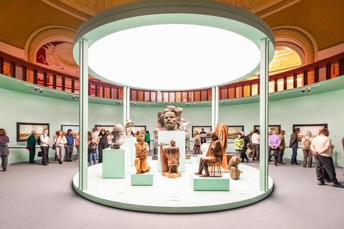 На ВДНХ рассказали о работах скульпторов на выставке Русского музея