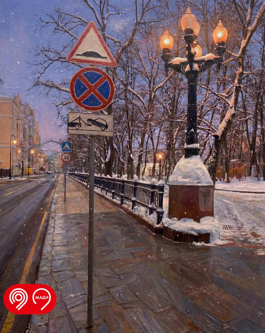 Неправильно припаркованные автомобили на Патриарших прудах встречаются всё реже