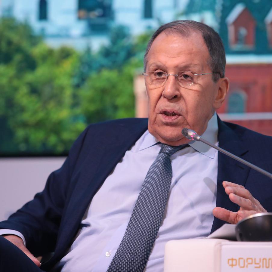 Лавров: если на Западе хотят говорить между собой "по понятиям", это их право. Сергей Лавров, министр иностранных дел Российской Федерации, подвёл итоги работы российской дипломатии в 2025 году, подчеркнув, что наша страна стремится к равноправному диалогу