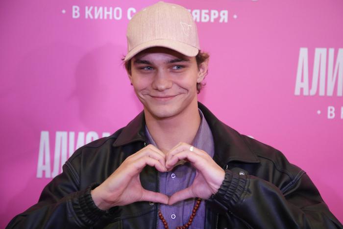 Слава Копейкин рассказал о своём герое из "Царевны Несмеяны" и о том, что российский зритель устал от киносказок